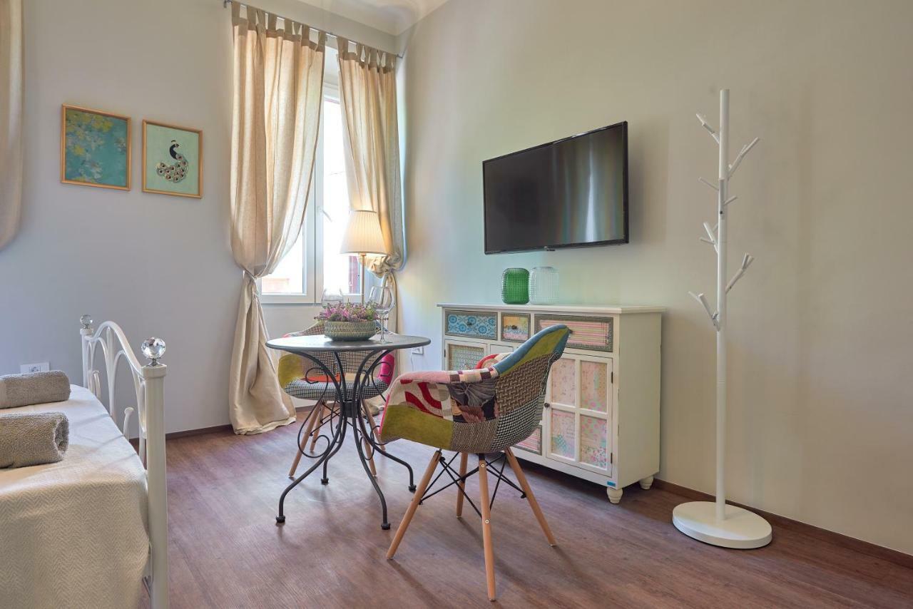 Old City Romanitic Studios 1 With Free Private Parking PUY Exterior foto